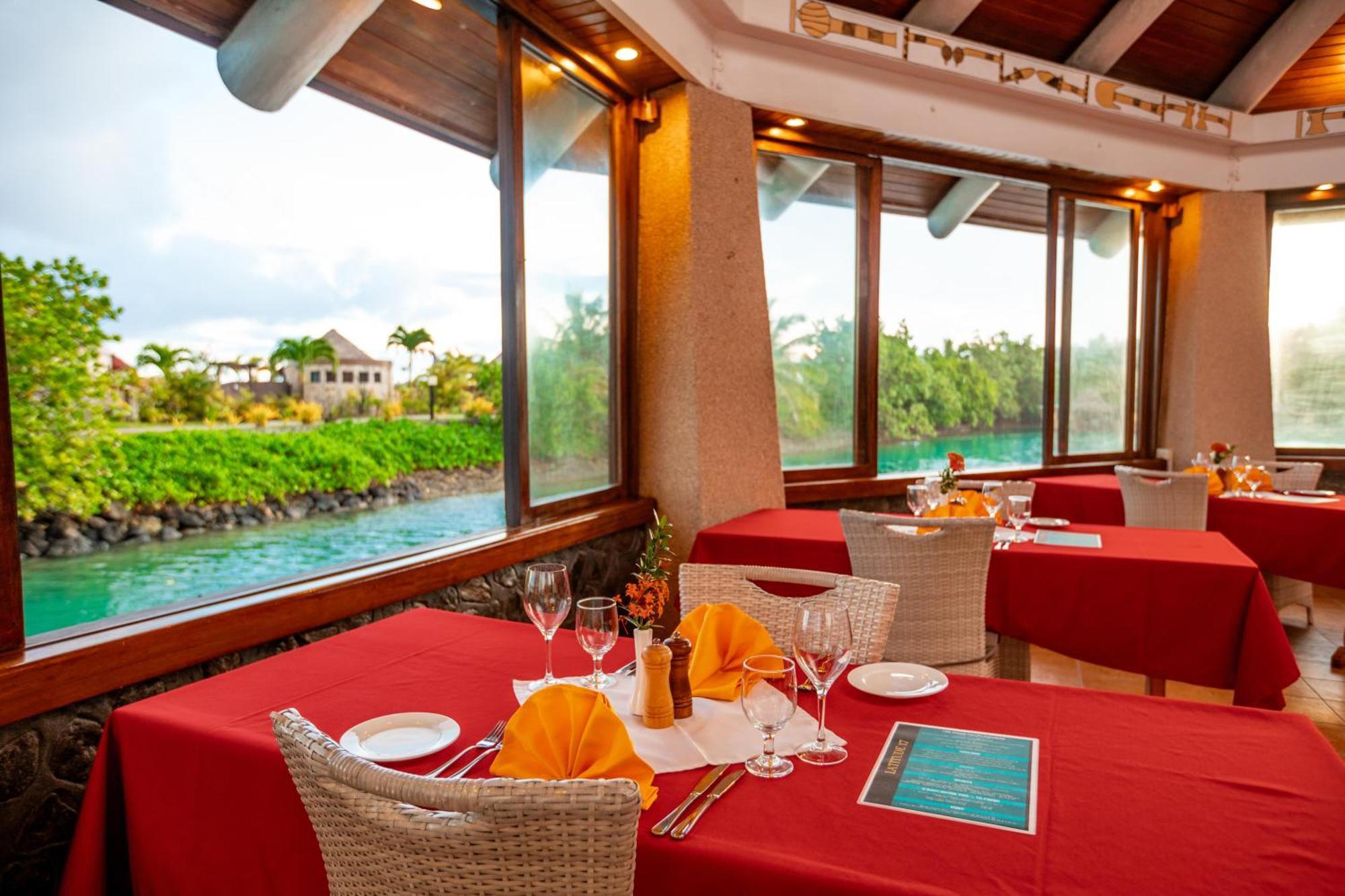 Koro Sun Resort & Rainforest Spa Савусаву Экстерьер фото